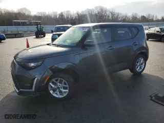 2024 Kia Soul LX with VIN KNDJ23AU8R7907813, listed as a Copart auction lot 49847355 with 31,092 mi miles and Clean Title. Bid and sale history available at carsss.com. Image 1.