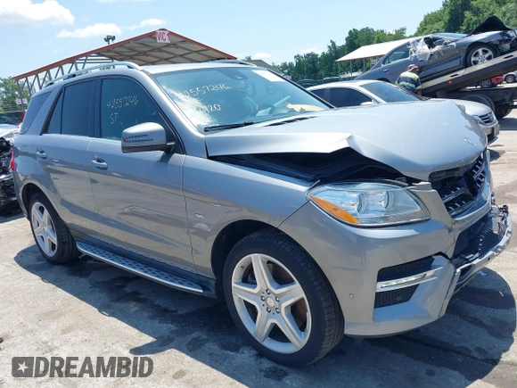 2012 Mercedes-Benz M 550 with VIN 4JGDA7DB3CA013323, listed as a IAAI auction lot 42557246 with 98,170 mi miles and . Bid and sale history available at DreamBid. Image 18.