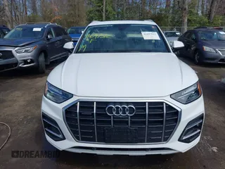 2021 Audi Q5 Premium Plus with VIN WA1BAAFY5M2010794, listed as a IAAI auction lot 41697512 with 51,732 mi miles and . Bid and sale history available at DreamBid. Image 12.