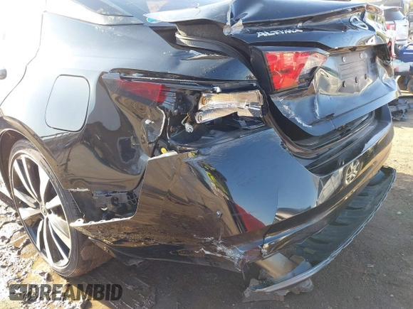2019 Nissan Altima 2.5 SR with VIN 1N4BL4CV3KC130764, listed as a IAAI auction lot 41952695 with 86,644 mi miles. Bid and sale history available at carsss.com. Image 6.