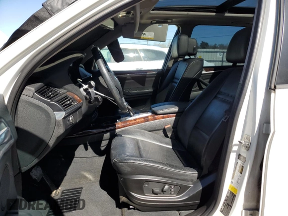 2013 BMW X5 xDrive35i with VIN 5UXZV4C55D0E02479, listed as a Copart auction lot 47365515 with 151,923 mi miles and Salvage Title. Bid and sale history available at carsss.com. Image 7.