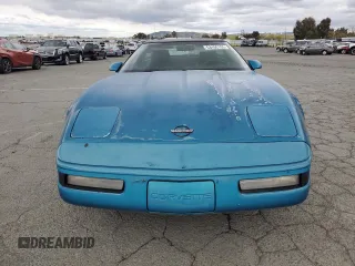 1993 Chevrolet Corvette with VIN 1G1YY23P1P5101411, listed as a Copart auction lot 53400105 with 0 mi miles and Clean Title. Bid and sale history available at carsss.com. Image 5.
