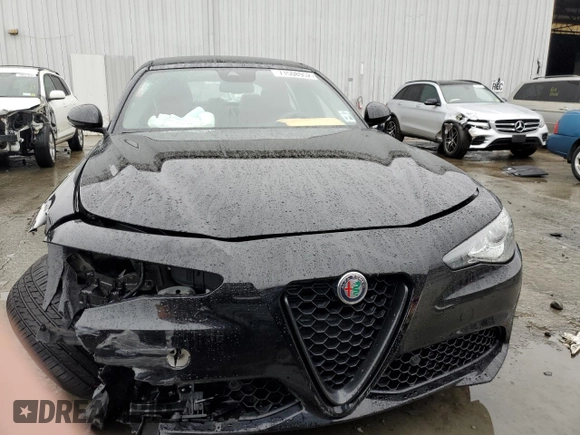 2021 Alfa Romeo Giulia Ti with VIN ZARFANBN2M7649430, listed as a Copart auction lot 71508952 with 0 mi miles. Bid and sale history available at carsss.com. Image 5.