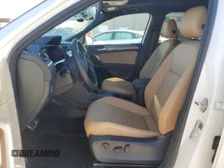 2024 Volkswagen Tiguan SE R-Line Black with VIN 3VVCB7AX1RM001262, listed as a Copart auction lot 80100514 with 13,225 mi miles and Salvage title. Bid and sale history available at DreamBid. Image 7.