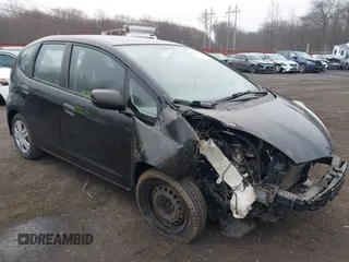 2009 Honda Fit with VIN JHMGE88209S014274, listed as a IAAI auction lot 41826892 with 135,370 mi miles. Bid and sale history available at carsss.com. Image 6.