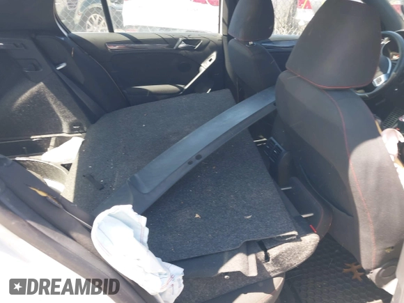 2010 Volkswagen GTI с VIN WVWGV9AJ1AW234755, выставлен на аукционе IAAI как лот 42002774 с пробегом Не указан миль и . История ставок и продаж доступна на DreamBid. Изображение 8.