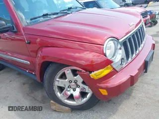 2006 Jeep Liberty Limited with VIN 1J8GL58K76W192833, listed as a IAAI auction lot 42683348 with 174,949 mi miles and . Bid and sale history available at DreamBid. Image 6.