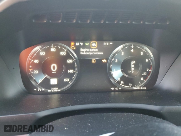 2016 Volvo XC90 Momentum with VIN YV4102XK4G1081934, listed as a Copart auction lot 82161364 with 74,450 mi miles and Salvage Title. Bid and sale history available at carsss.com. Image 9.