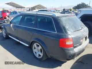 2004 Audi allroad with VIN WA1YL64B24N048191, listed as a IAAI auction lot 40648258 with 152,070 mi miles. Bid and sale history available at carsss.com. Image 3.