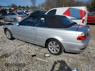 2006 BMW 3 Series 325Ci with VIN WBABW33446PX88432, listed as a Copart auction lot 44677295 with 137,582 mi miles and Salvage Title. Bid and sale history available at carsss.com. Image 2.