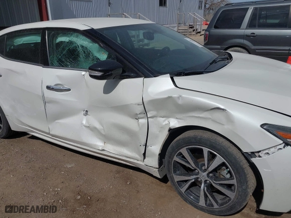 2018 Nissan Maxima SL with VIN 1N4AA6AP6JC366308, listed as a IAAI auction lot 41823787 with 94,020 mi miles. Bid and sale history available at carsss.com. Image 6.
