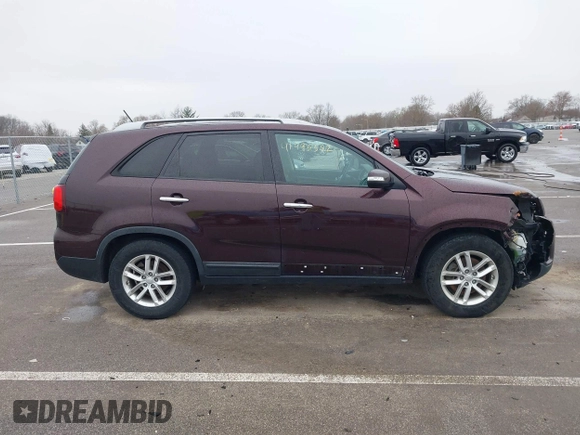 2015 Kia Sorento LX with VIN 5XYKTCA61FG568054, listed as a IAAI auction lot 41995522 with 229,631 mi miles. Bid and sale history available at carsss.com. Image 13.