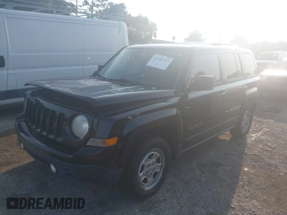 2014 Jeep Patriot Sport with VIN 1C4NJPBA3ED720412, listed as a IAAI auction lot 42390785 with 215,446 mi miles and . Bid and sale history available at DreamBid. Image 2.