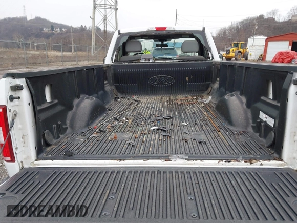 2019 Ford F-150 XL with VIN 1FTMF1EBXKKE23997, listed as a IAAI auction lot 41571221 with 53,964 mi miles and . Bid and sale history available at DreamBid. Image 8.