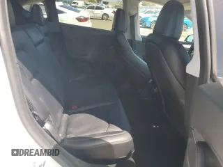 2024 Tesla Model Y Long Range с VIN 7SAYGDEE6RF157415, выставлен на аукционе Copart как лот 54950915 с пробегом 20 567 миль миль и Списание • Salvage title. История ставок и продаж доступна на DreamBid. Изображение 10.