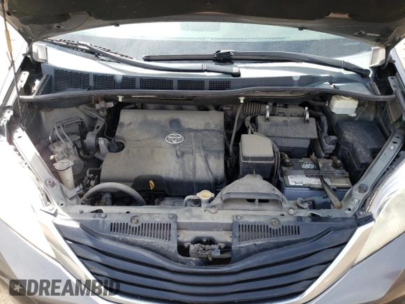 2011 Toyota Sienna LE AAS с VIN 5TDKK3DCXBS140971, выставлен на аукционе Copart как лот 56071645 с пробегом 277 303 миль миль и На запчасти • Non repairable. История ставок и продаж доступна на DreamBid. Изображение 12.