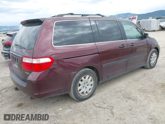 2007 Honda Odyssey LX with VIN 5FNRL38207B022095, listed as a IAAI auction lot 42395979 with 135,699 mi miles and . Bid and sale history available at DreamBid. Image 4.