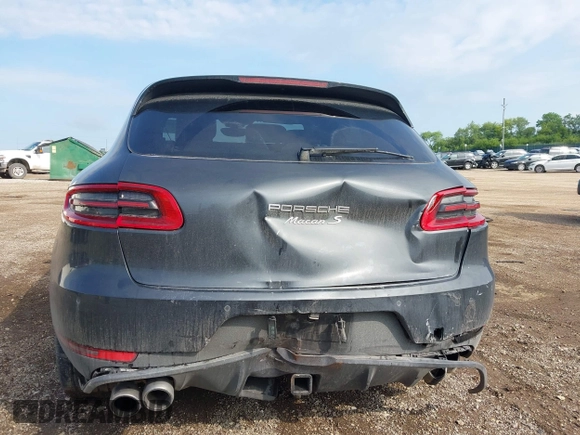 2018 Porsche Macan S with VIN WP1AB2A51JLB31120, listed as a IAAI auction lot 42543887 with 131,088 mi miles and . Bid and sale history available at DreamBid. Image 16.