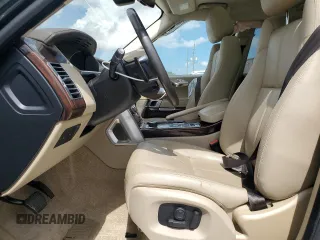 2017 Land Rover Range Rover with VIN SALGR2FK4HA367362, listed as a Copart auction lot 63200615 with 54,686 mi miles and Salvage title. Bid and sale history available at DreamBid. Image 7.
