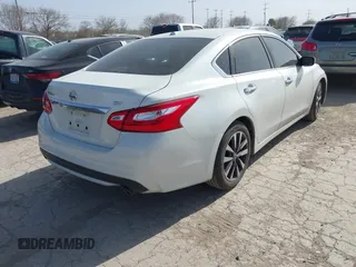 2017 Nissan Altima SV with VIN 1N4AL3APXHC188261, listed as a IAAI auction lot 41719138 with 180,797 mi miles and . Bid and sale history available at DreamBid. Image 4.