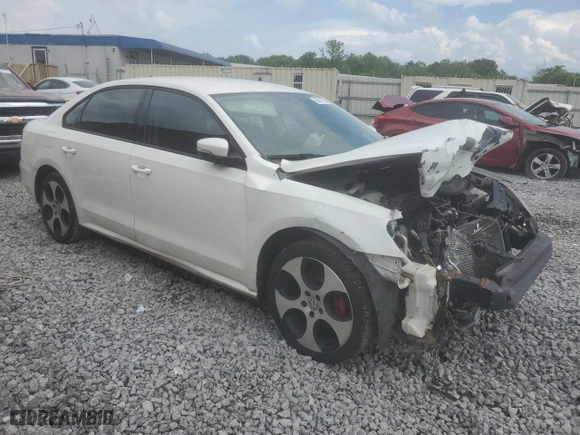 2015 Volkswagen Passat 1.8T Limited Edition with VIN 1VWAT7A30FC047790, listed as a Copart auction lot 53872185 with 0 mi miles and Clean Title. Bid and sale history available at carsss.com. Image 4.