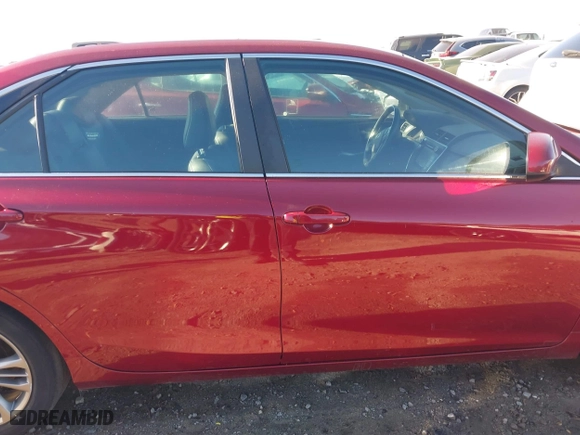 2015 Toyota Camry Hybrid LE with VIN 4T1BD1FK6FU170534, listed as a IAAI auction lot 41211638 with 120,059 mi miles. Bid and sale history available at carsss.com. Image 13.