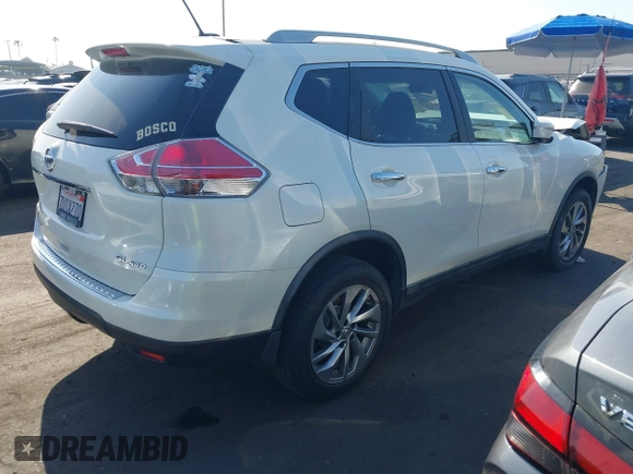 2015 Nissan Rogue SV with VIN 5N1AT2MVXFC758900, listed as a IAAI auction lot 41999538 with 104,478 mi miles and . Bid and sale history available at carsss.com. Image 4.