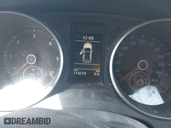 2010 Volkswagen Jetta TDI with VIN 3VWTL7AJ4AM669372, listed as a IAAI auction lot 42379252 with 214,274 mi miles and . Bid and sale history available at DreamBid. Image 7.
