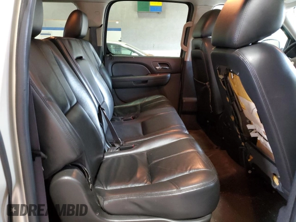 2011 GMC Yukon XL SLT with VIN 1GKS1KE01BR258475, listed as a Copart auction lot 55305385 with 201,517 mi miles and Clean Title. Bid and sale history available at carsss.com. Image 11.