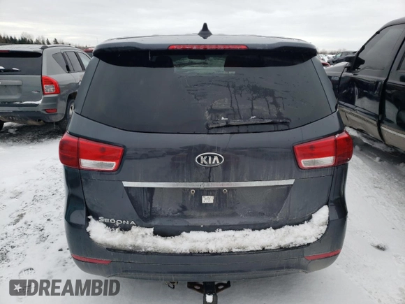2017 Kia Sedona L with VIN KNDMA5C18H6341624, listed as a Copart auction lot 41858055 with 175,566 mi miles and Salvage Title. Bid and sale history available at carsss.com. Image 6.