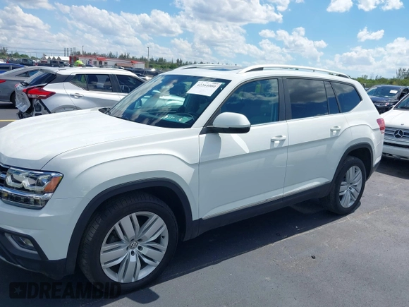 2019 Volkswagen Atlas SEL with VIN 1V2MR2CA7KC557754, listed as a IAAI auction lot 42264080 with 20,412 mi miles and . Bid and sale history available at DreamBid. Image 14.