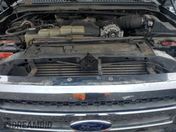 2002 Ford F-350 XL with VIN 1FTSW31F72ED65163, listed as a Copart auction lot 60282775 with 208,920 mi miles and Clean title. Bid and sale history available at DreamBid. Image 11.