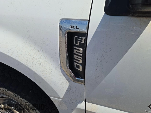 2022 Ford F-250 XL с VIN 1FT7X2B62NEE67860, выставлен на аукционе IAAI как лот 42631433 с пробегом 71 328 миль миль и . История ставок и продаж доступна на DreamBid. Изображение 14.