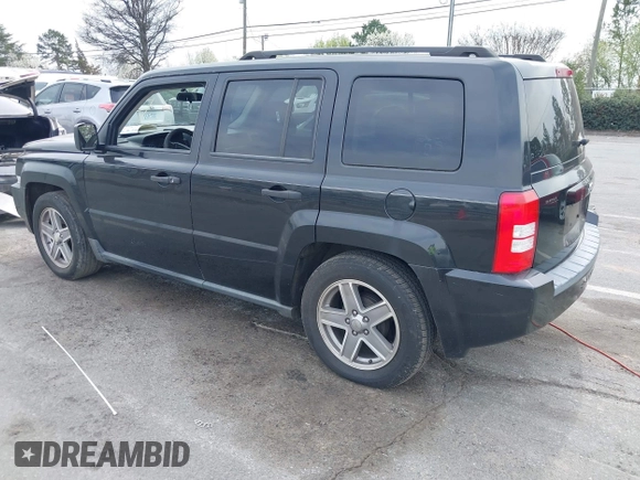 2008 Jeep Patriot Sport with VIN 1J8FT28WX8D711353, listed as a IAAI auction lot 41793321 with 161,777 mi miles. Bid and sale history available at carsss.com. Image 3.