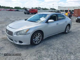 2009 Nissan Maxima S with VIN 1N4AA51E39C822835, listed as a IAAI auction lot 42184912 with 186,131 mi miles and . Bid and sale history available at DreamBid. Image 2.