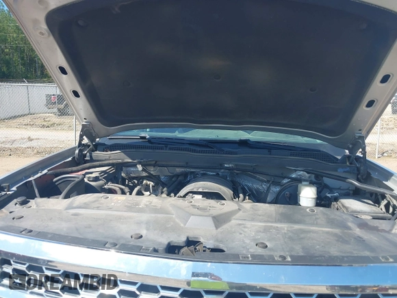 2015 Chevrolet Silverado 1500 LTZ with VIN 3GCUKSEC6FG510061, listed as a IAAI auction lot 40384385 with 156,882 mi miles. Bid and sale history available at carsss.com. Image 10.