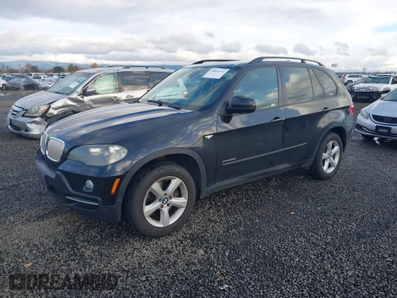 2010 BMW X5 35d with VIN 5UXFF0C53ALJ99964, listed as a IAAI auction lot 40891521 with 235,084 mi miles. Bid and sale history available at carsss.com. Image 2.