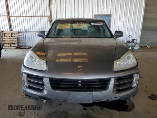 2010 Porsche Cayenne with VIN WP1AB2AP0ALA50336, listed as a Copart auction lot 62089865 with 153,942 mi miles and Salvage title. Bid and sale history available at DreamBid. Image 5.