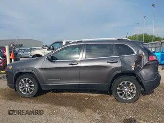 2019 Jeep Cherokee Latitude Plus with VIN 1C4PJLLB2KD403502, listed as a IAAI auction lot 42026964 with 57,000 mi miles and . Bid and sale history available at DreamBid. Image 14.