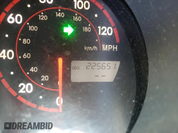 2006 Pontiac Vibe with VIN 5Y2SL65876Z417038, listed as a Copart auction lot 68263234 with 225,651 mi miles and Salvage Title. Bid and sale history available at carsss.com. Image 9.