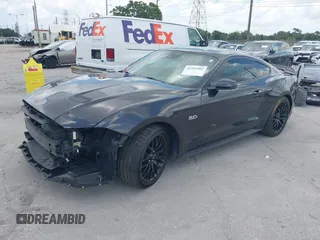 2022 Ford Mustang GT z VIN 1FA6P8CF9N5118407, wystawiony jako IAAI lot #42391902 z przebiegiem 25 355 mil mil oraz . Historia ofert i sprzedaży dostępna na DreamBid. Obrazek 22.