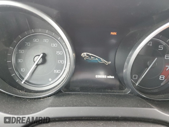 2014 Jaguar F-Type S with VIN SAJWA6FC4E8K03754, listed as a Copart auction lot 79201214 with 35,093 mi miles and Salvage Title. Bid and sale history available at DreamBid. Image 9.
