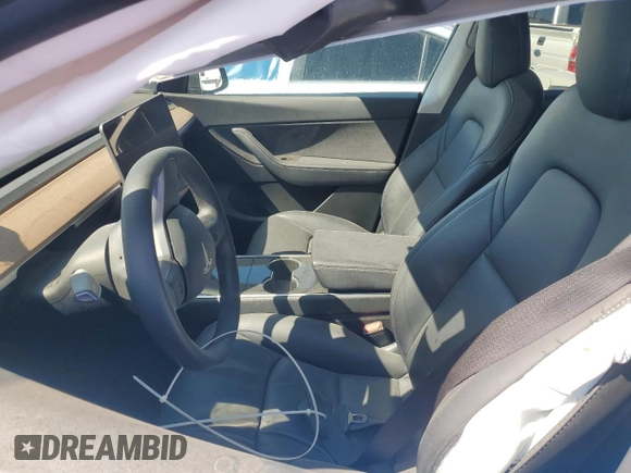 2020 Tesla Model Y Long Range with VIN 5YJYGDEE8LF045798, listed as a Copart auction lot 53689115 with 35,882 mi miles and Salvage Title. Bid and sale history available at DreamBid. Image 7.