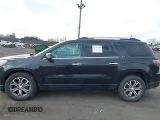2014 GMC Acadia SLT with VIN 1GKKVSKD8EJ263798, listed as a IAAI auction lot 41333061 with 145,637 mi miles. Bid and sale history available at carsss.com. Image 14.