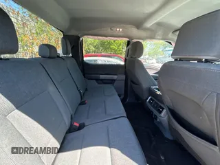 2024 Ford F-150 XLT with VIN 1FTFW3LD3RFA25851, listed as a Copart auction lot 53828565 with 32,477 mi miles and Clean Title. Bid and sale history available at carsss.com. Image 6.