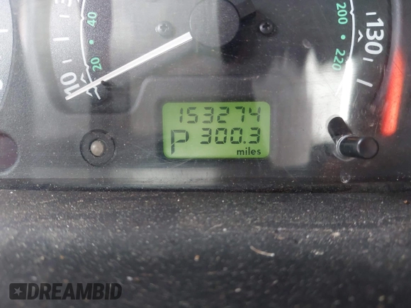 2004 Land Rover Discovery SE with VIN SALTW19464A860565, listed as a IAAI auction lot 42019860 with 153,274 mi miles. Bid and sale history available at carsss.com. Image 16.