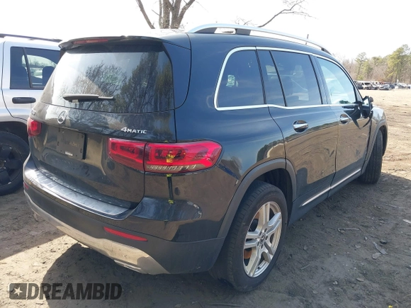 2020 Mercedes-Benz GLB 250 z VIN WDC4M4HB7LW007333, wystawiony jako IAAI lot #41790883 z przebiegiem 53 605 mil mil oraz . Historia ofert i sprzedaży dostępna na DreamBid. Obrazek 4.