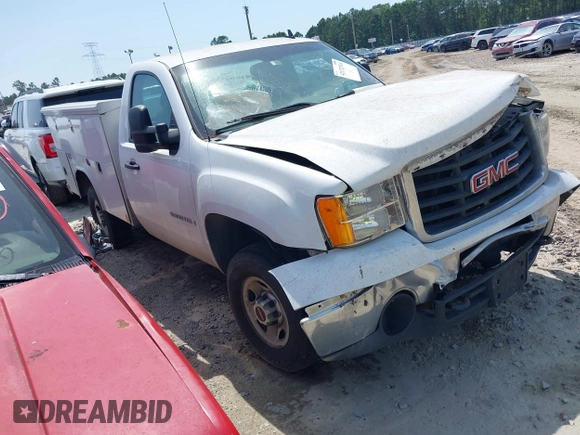 2009 GMC Sierra 2500HD z VIN 1GDHC44K49F172342, wystawiony jako IAAI lot #42172314 z przebiegiem 372 877 mil mil oraz . Historia ofert i sprzedaży dostępna na DreamBid. Obrazek 1.