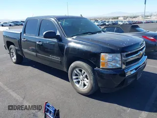 2009 Chevrolet Silverado 1500 LS with VIN 2GCEC13C591133184, listed as a IAAI auction lot 41656109 with 129,510 mi miles. Bid and sale history available at carsss.com. Image 1.