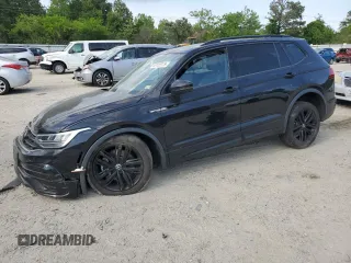2022 Volkswagen Tiguan SE R-Line Black z VIN 3VVCB7AXXNM044895, wystawiony jako Copart lot #55125375 z przebiegiem 52 629 mil mil oraz Szkoda całkowita • Salvage title. Historia ofert i sprzedaży dostępna na DreamBid. Obrazek 1.